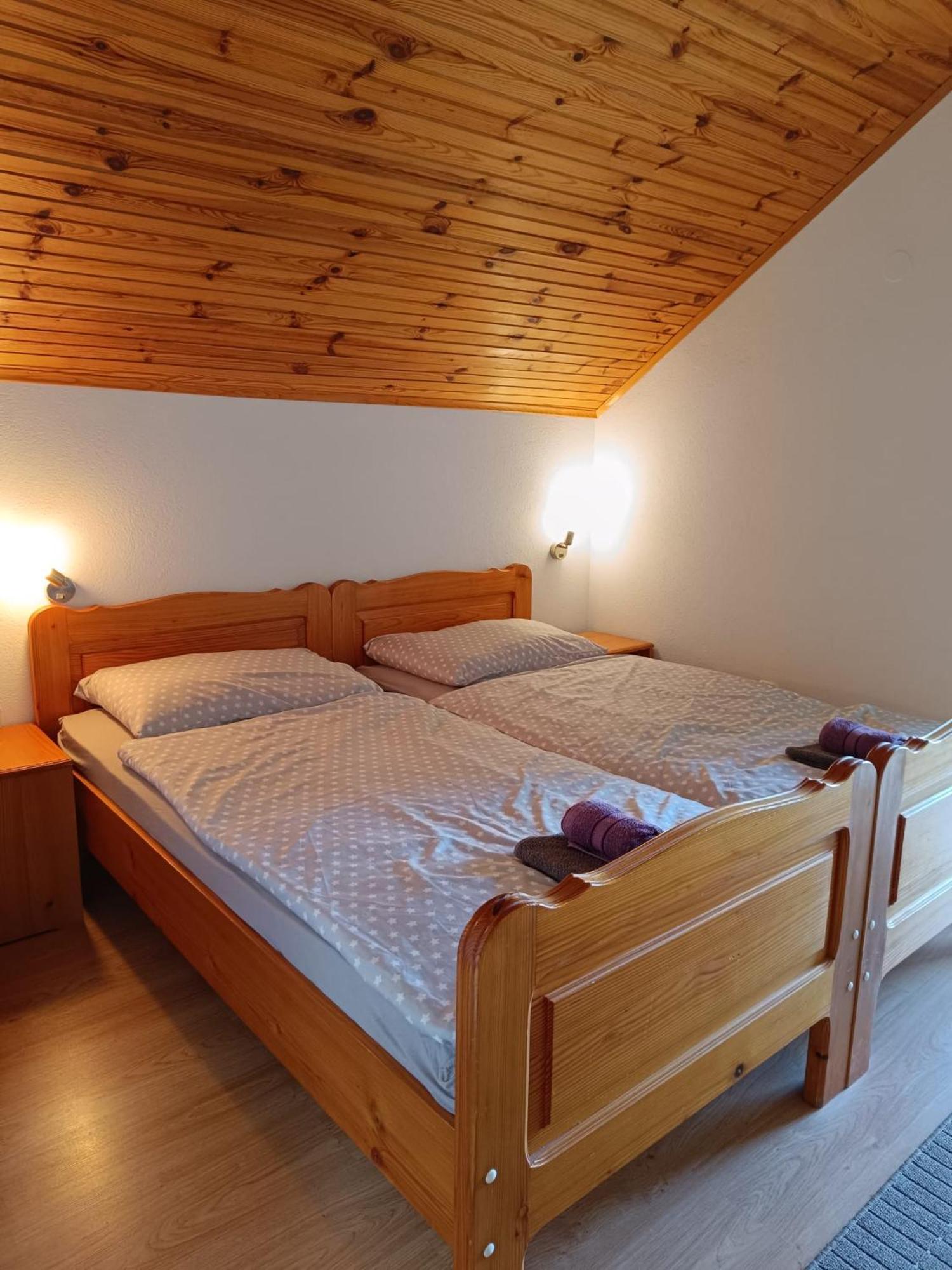 Guesthouse Mirko Hodak Selište Drežničko Exterior foto